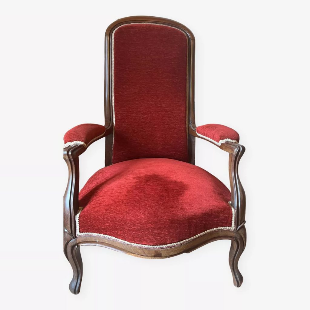 Fauteuil Voltaire : comment le moderniser avec style