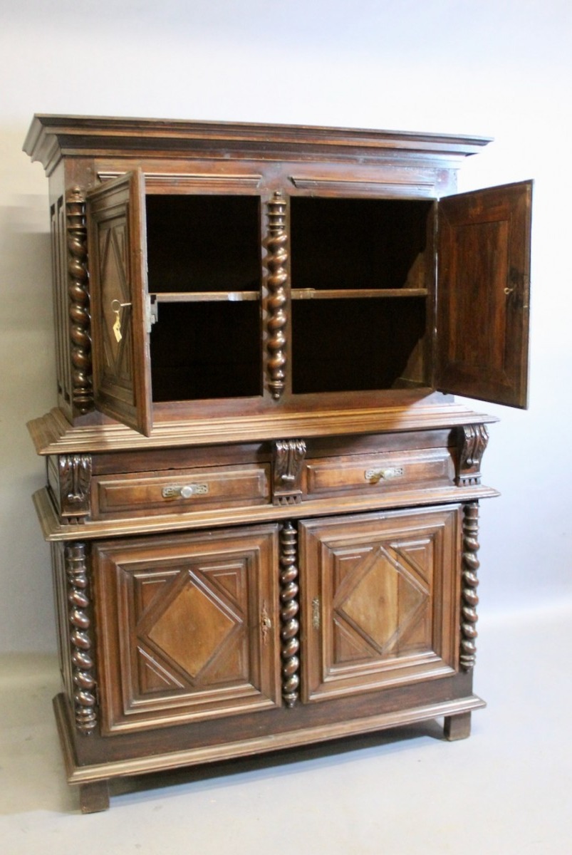 buffet ancien 2 corps relooké buffet ancien 2 corps relooké