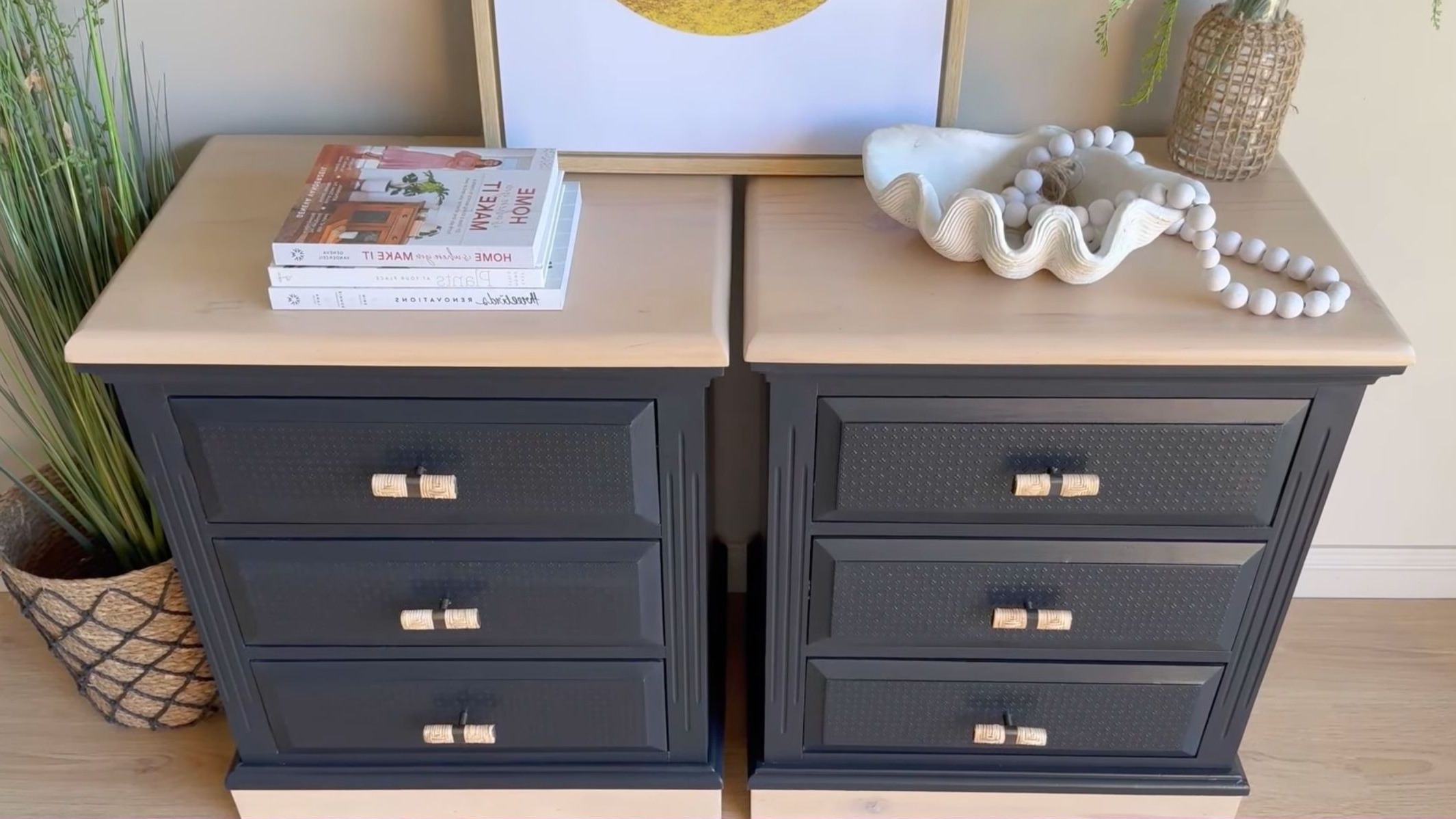 Buffet bas pin massif relooke style industriel : par evelyne28