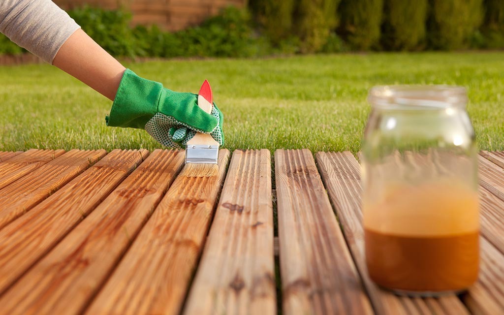 saturateur-pour-terrasse-en-bois