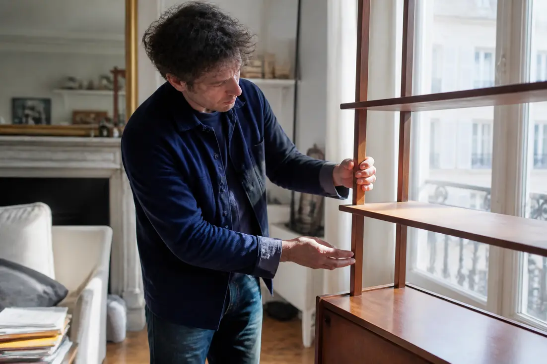  Comment bien choisir son étagère vintage pour le salon ?